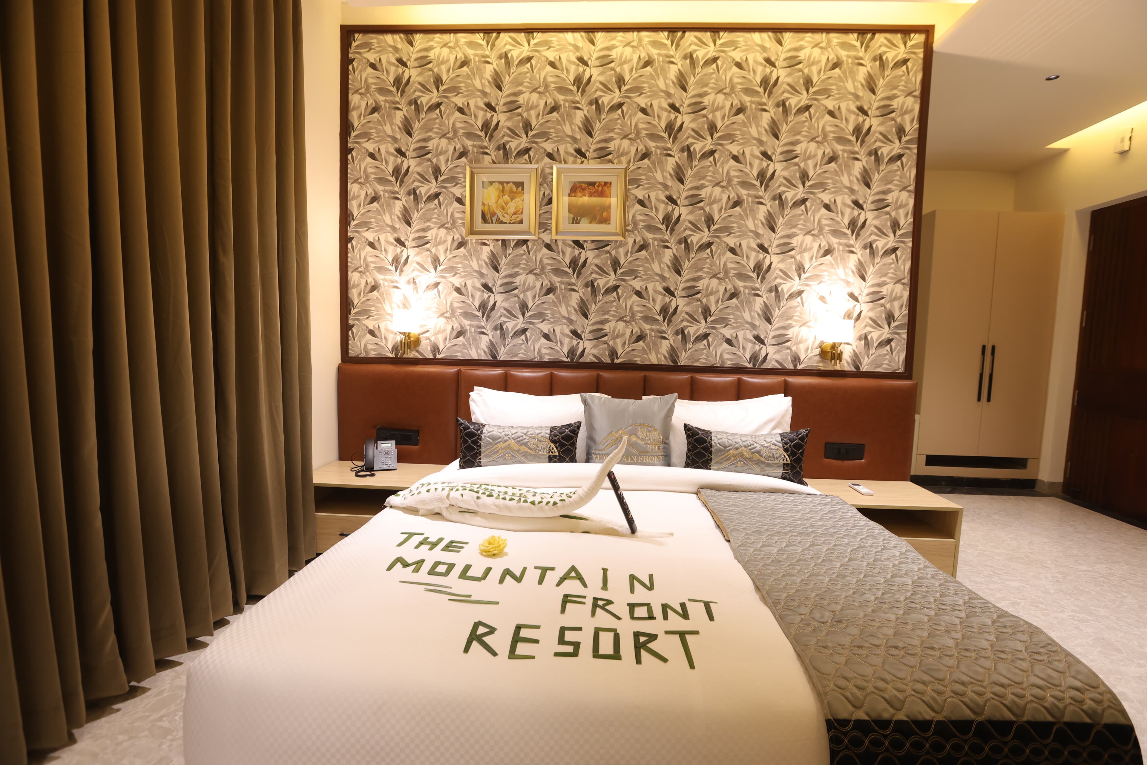 Pines & Teak - photo 1